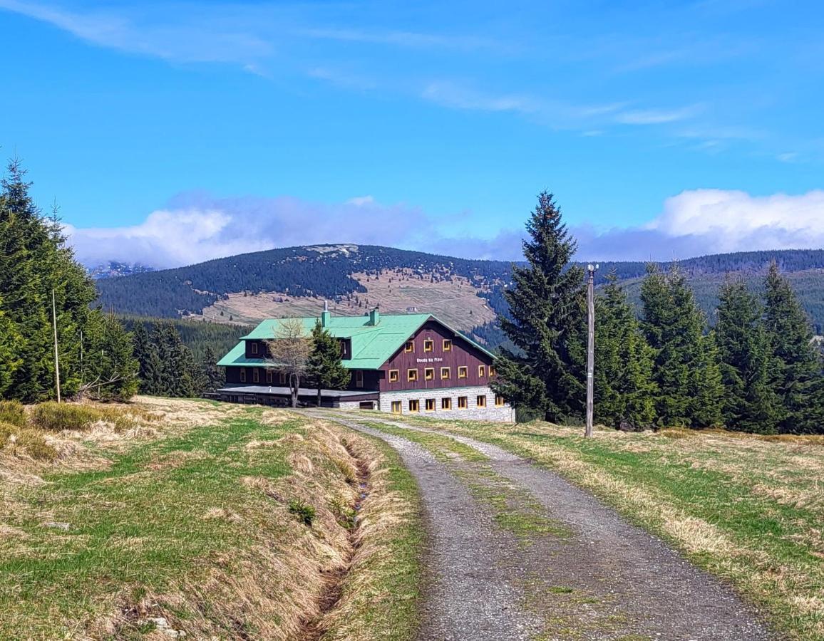 Ostello Bouda Na Plani - Horska Bouda Špindlerŭv Mlýn Esterno foto